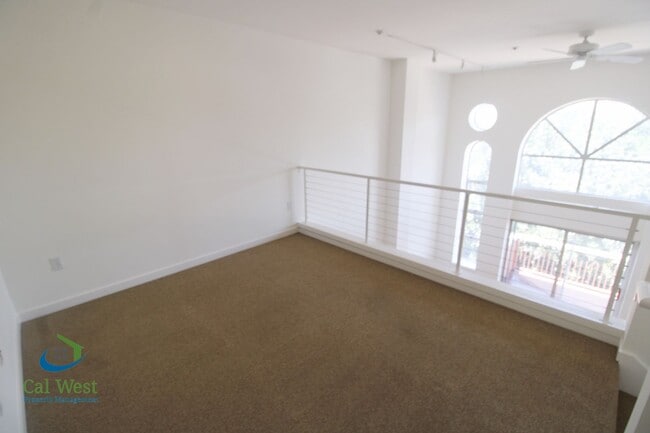 Building Photo - $2,995 - 350 N. Second Street, # 325-2 Bed...