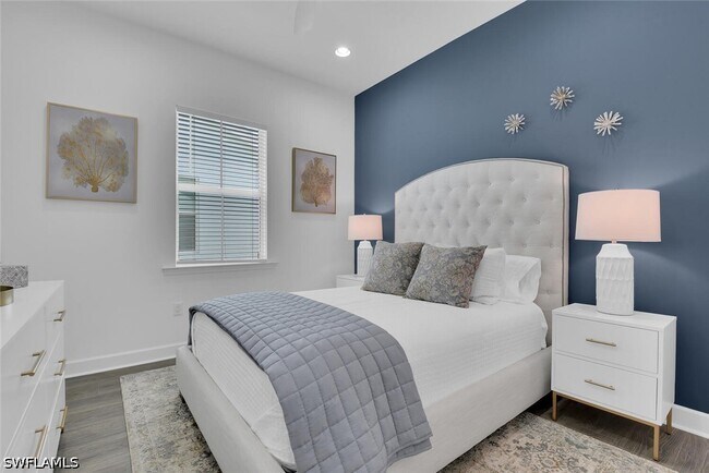 Building Photo - 7242 Saona CT