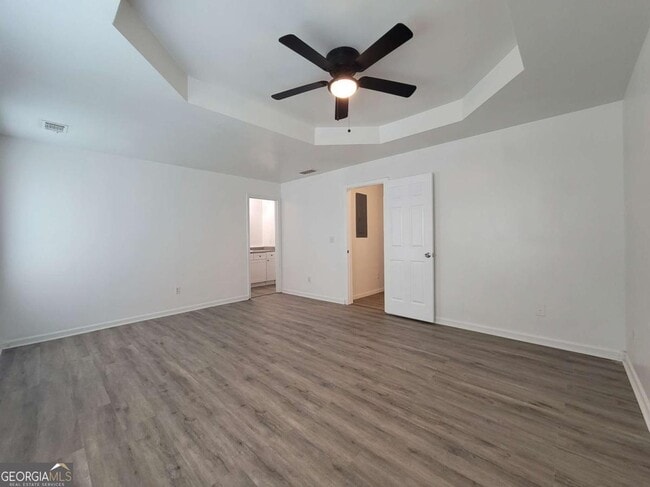 Building Photo - 1043 Wheel House Ln