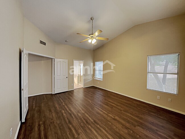 Building Photo - 12751 W Palm Ln