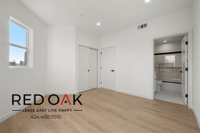 Building Photo - 415 N La Fayette Park Pl