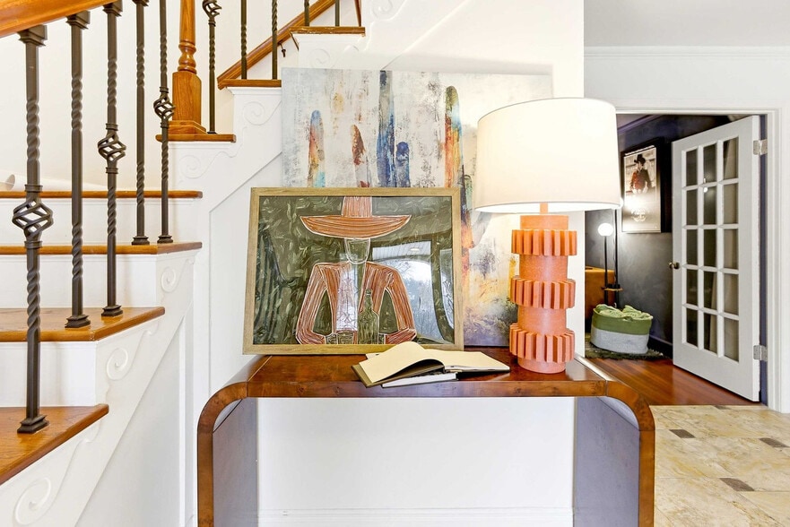 Building Photo - 13303 Southwalk St