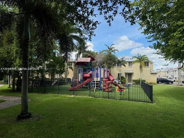Building Photo - 21111 NW 14th Pl