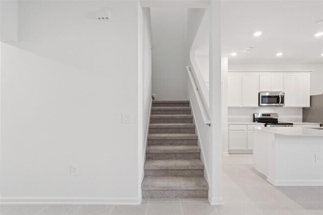 Building Photo - 2888 Haze Rd