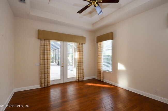 Building Photo - 11712 Blackstone River Dr