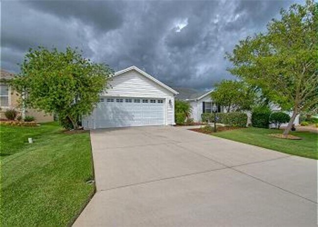 Building Photo - 780 Turbeville Terrace