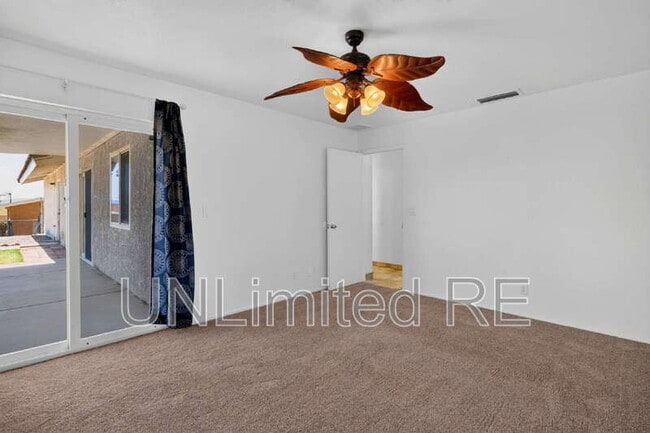 Building Photo - 2250 Atlantic Dr
