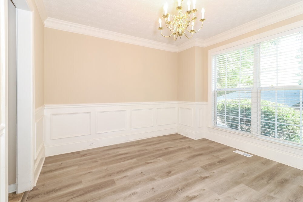 Building Photo - 1350 Enclave Way