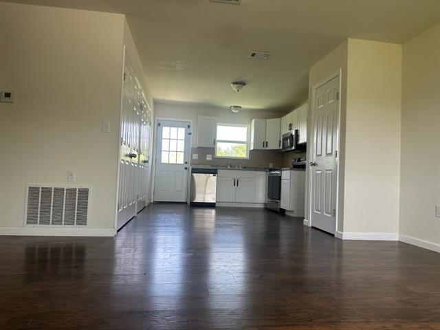Building Photo - 156 Bridlewood Ln