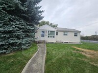 Building Photo - 5229 N Washington St