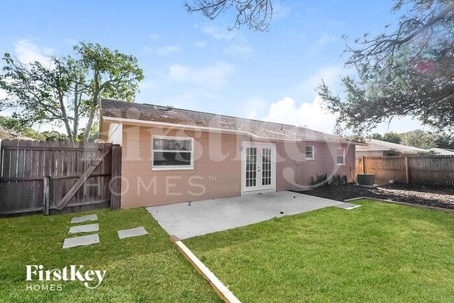 Building Photo - 1418 Stonehaven Way