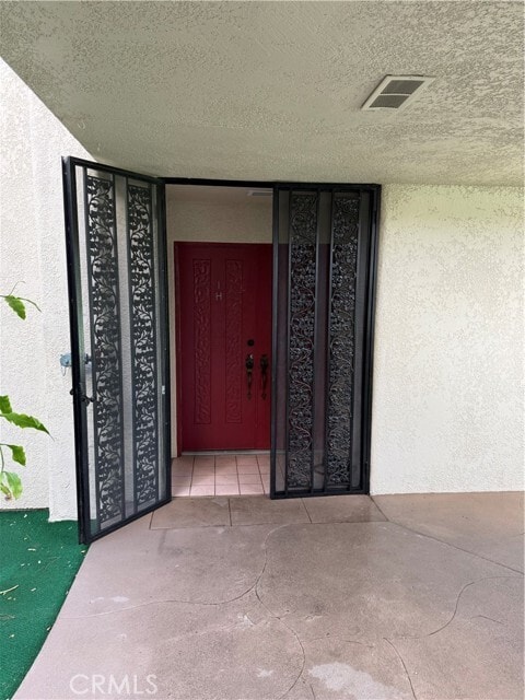 Building Photo - 2387 Via Mariposa W