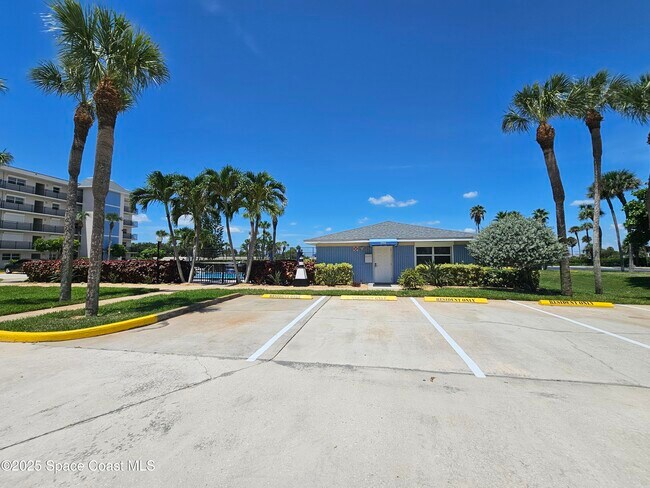 Building Photo - 1700 N Atlantic Ave