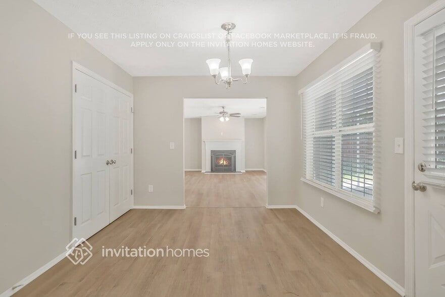 Building Photo - 1141 Shady Creek Dr