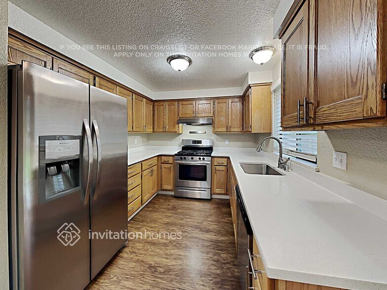 Building Photo - 8927 16th Pl SE