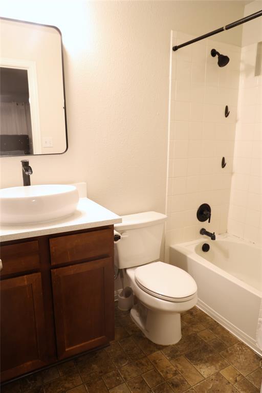 Building Photo - 4619 Senda Ln