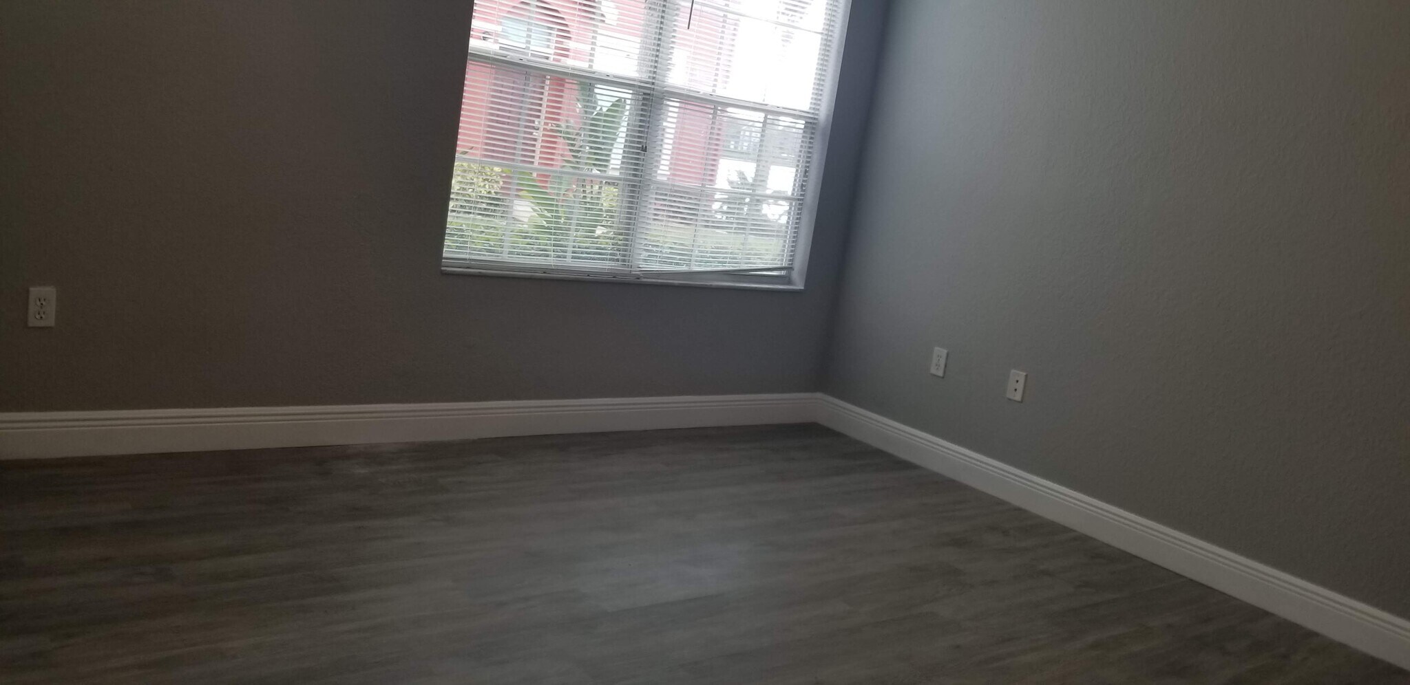 Building Photo - 9058 Lake Chase Island Way