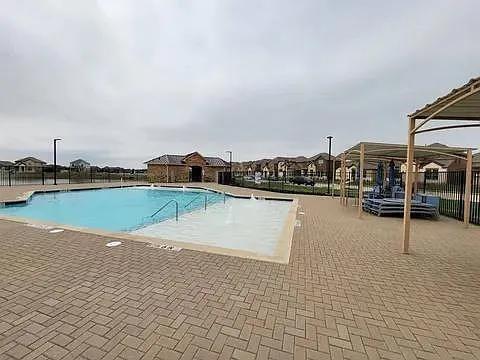 Building Photo - 1532 Bennington Ln