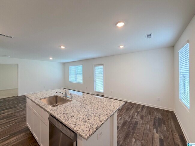Building Photo - 12742 Collier Curv