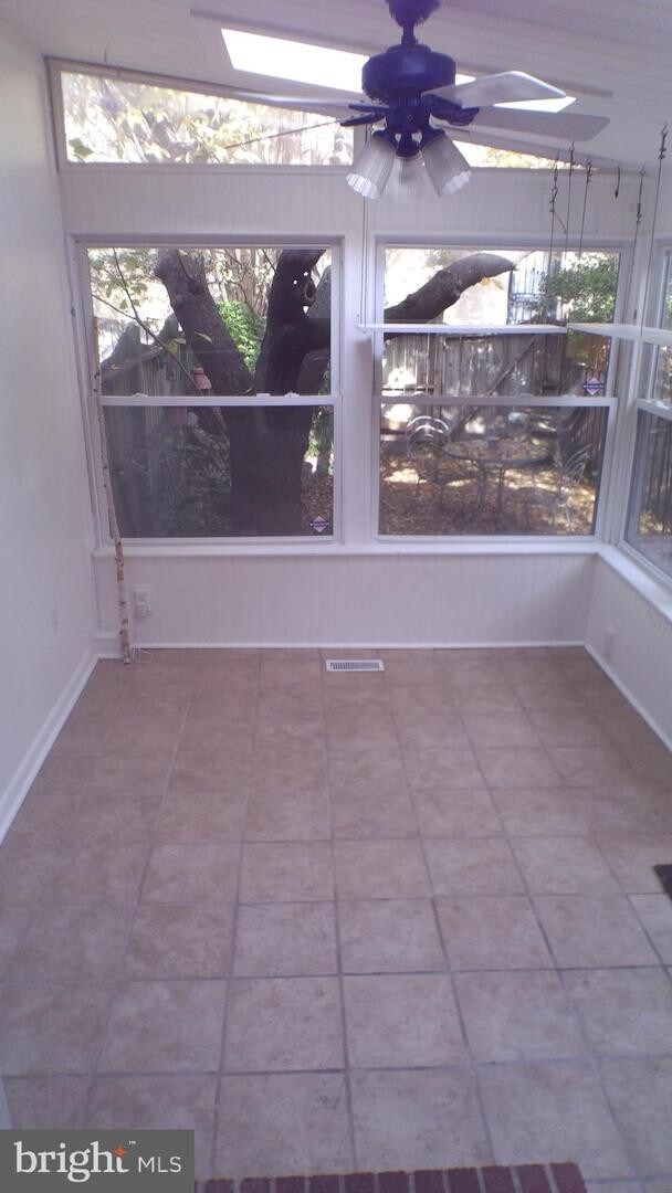 Building Photo - 778 McHenry St