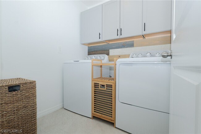 Building Photo - 20080 Caroline Crk Pl