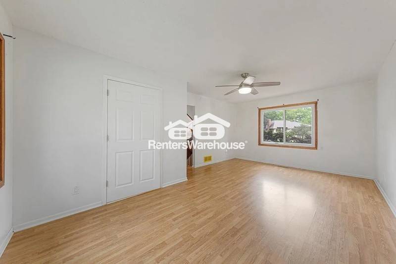 Building Photo - 7080 Quail Cir