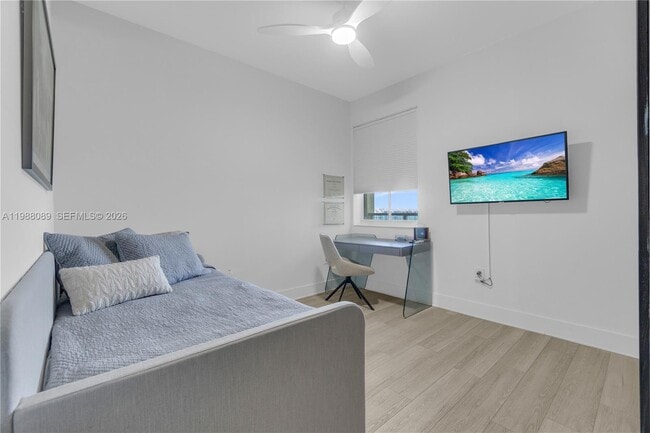 Building Photo - 3340 NE 190th St