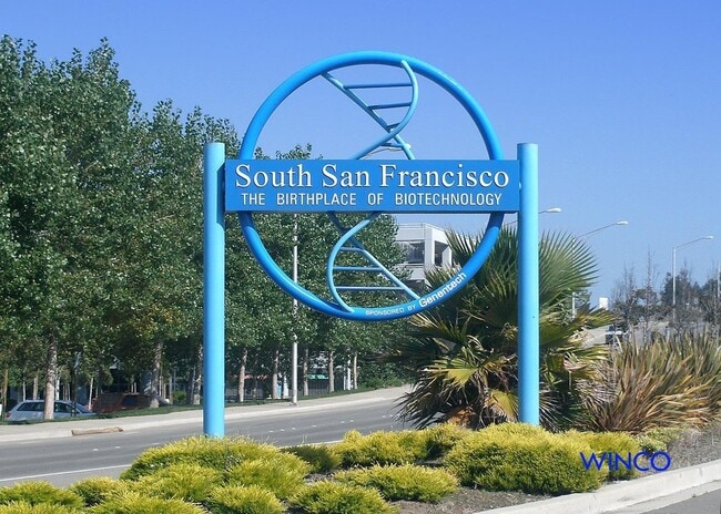 Building Photo - 372 Avalon Dr