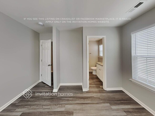 Building Photo - 1308 Crandon Dr