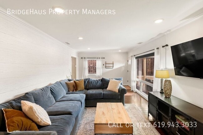 Building Photo - 6702 Birchwood St