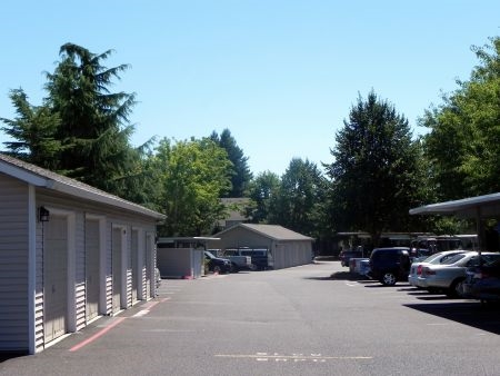 Building Photo - Aspen Grove