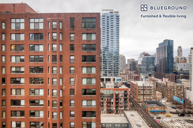 Building Photo - 311 W Illinois St