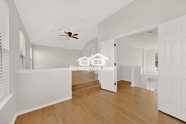 Building Photo - 4918 Silverweed Dr