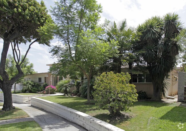 Primary Photo - Beppa House