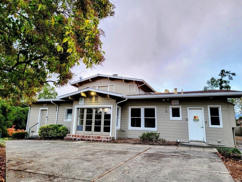 Building Photo - 13B Oliva Dr