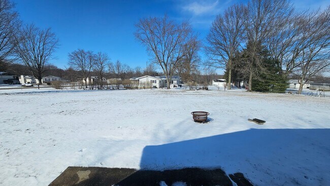 Building Photo - 1303-1305 Wolford Rd