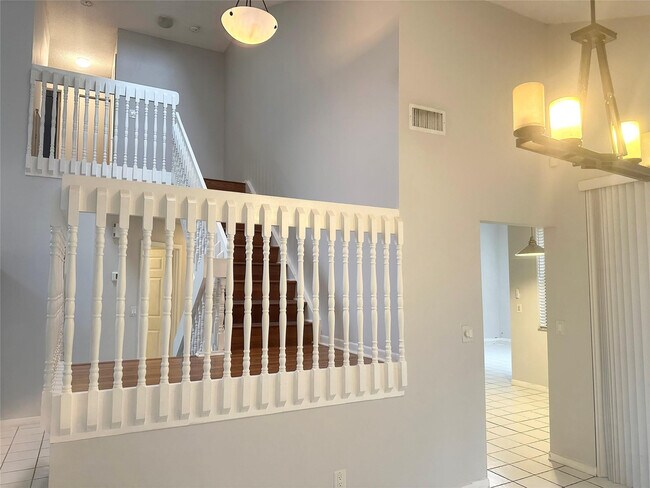 Building Photo - 10461 NW 12th Ct