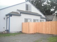 Building Photo - 387 E Milton St