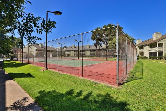 Building Photo - 14777 Wunderlich Dr
