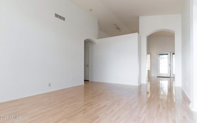 Building Photo - 12550 W Palm Ln