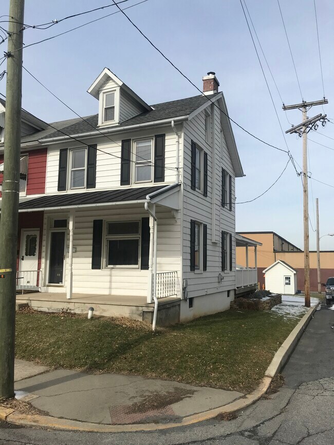 Primary Photo - 65 Washington st