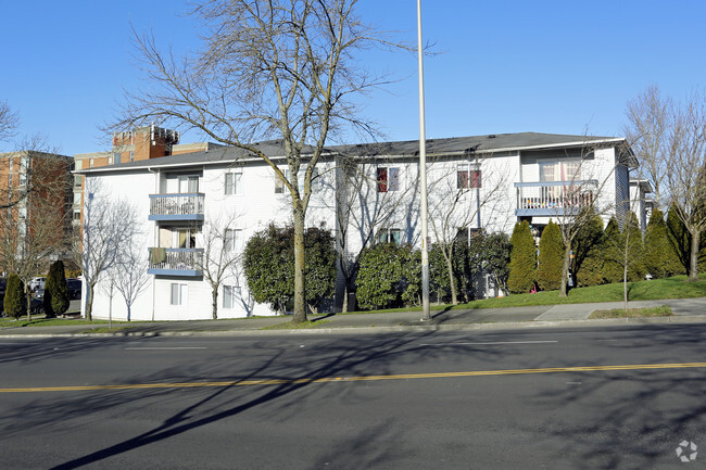 Building Photo - Westwood Heights East