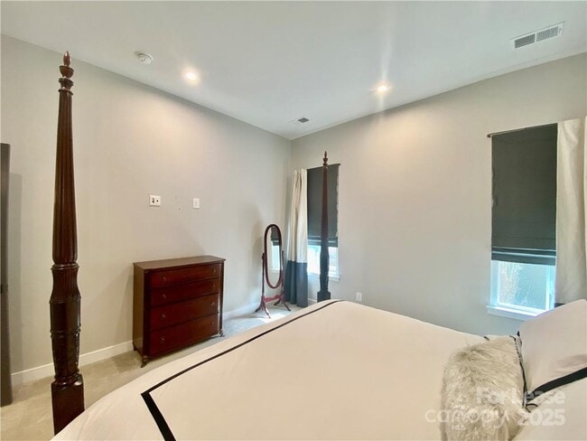 Building Photo - 6509 Winterfell Ct