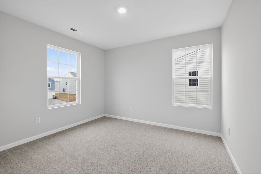 Building Photo - 112 Rock Ave