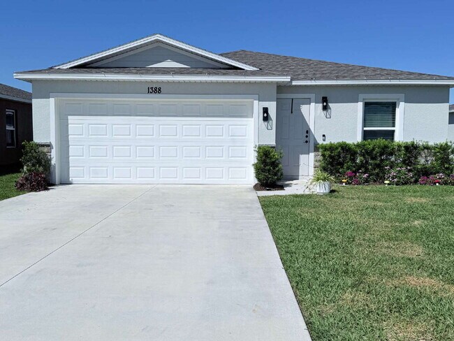 Building Photo - 1388 Stone Ridge Cir
