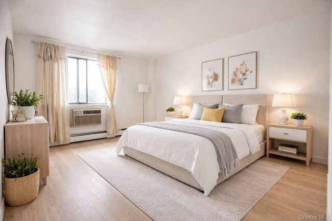 Building Photo - 136-75 37th Ave