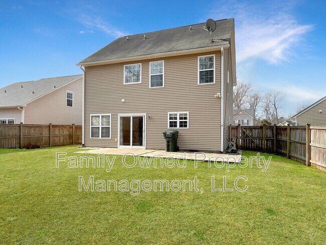Building Photo - 320 Burton Ct