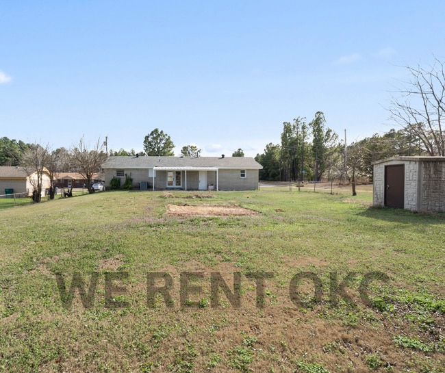 Building Photo - 16391 Lynn St