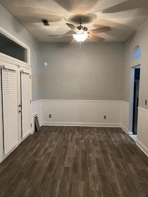 Building Photo - 2084 Presidio Dr