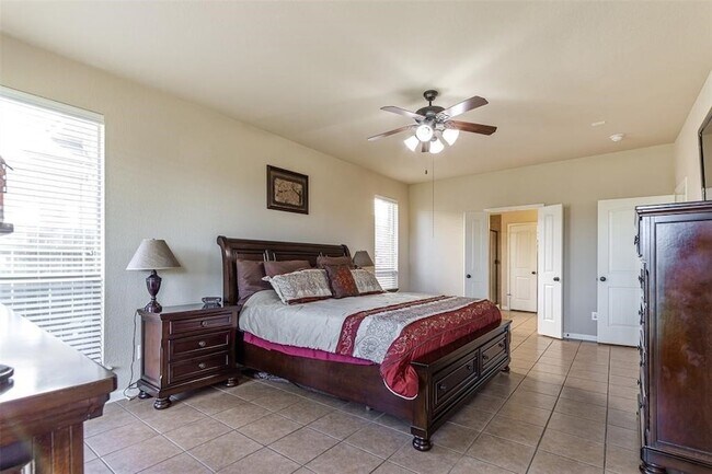 Building Photo - 18311 Red Oak Manor Ln
